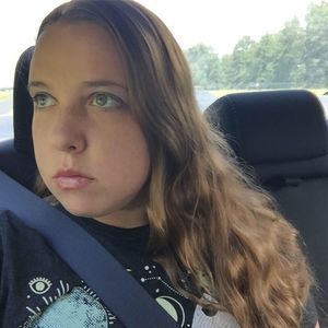 Meet your Posher, Annette